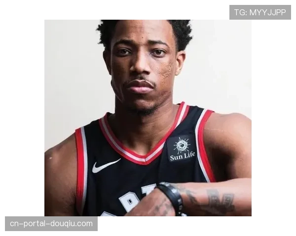 官方：公牛队与老将德罗赞达成一份两年提前续约协议